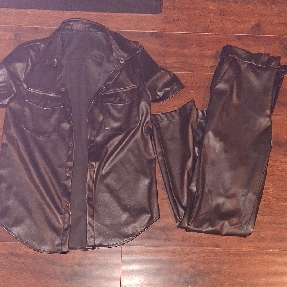 Manfinity Black Two-Piece Shirt and Pants Set